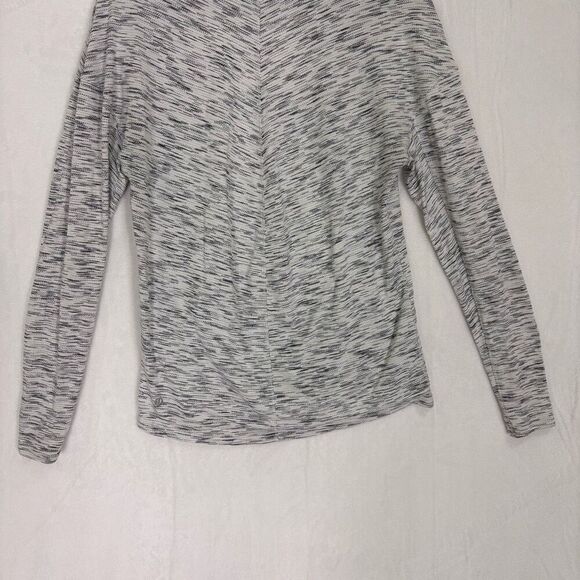 Lululemon Women's Heathered Striped Grey Scoop Neck Workout Long Sleeve Top Size - Picture 7 of 9